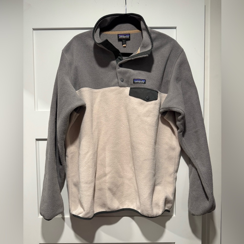Patagonia Women’s LW Synchilla Snap T-Pullover